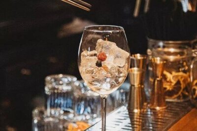 3 Hour Pub Crawl Tour in Tirana