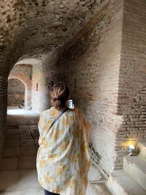 Apollonia & Durres | History & Local Food - Durres Amphitheatre: why the extra focus matters