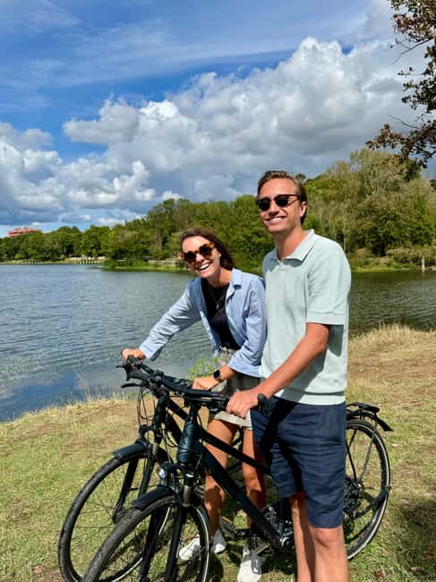Bike or E-Bike rental Tirana a Self Guided Bike Tour - Where You Start: Skanderbeg Square and the Old Bazaar Area