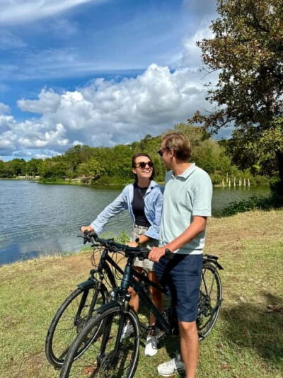 Bike or E-Bike Tour Tirana : Highlights & Grand Park Guided