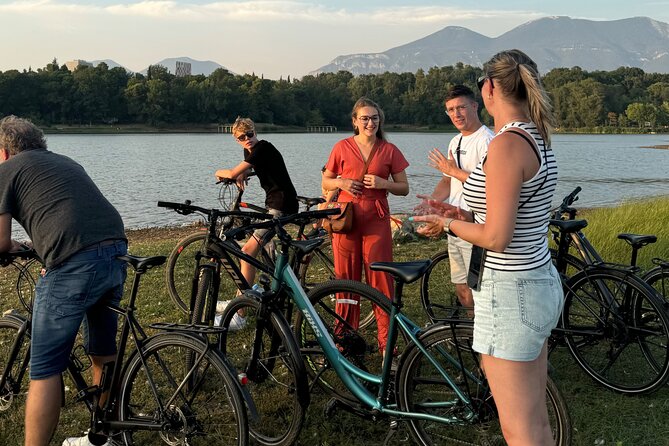 Bike or E-Bike Tour Tirana: Highlights & Grand Park Guided Cycle - Skanderbeg Square, the Clock Tower, and getting oriented quickly