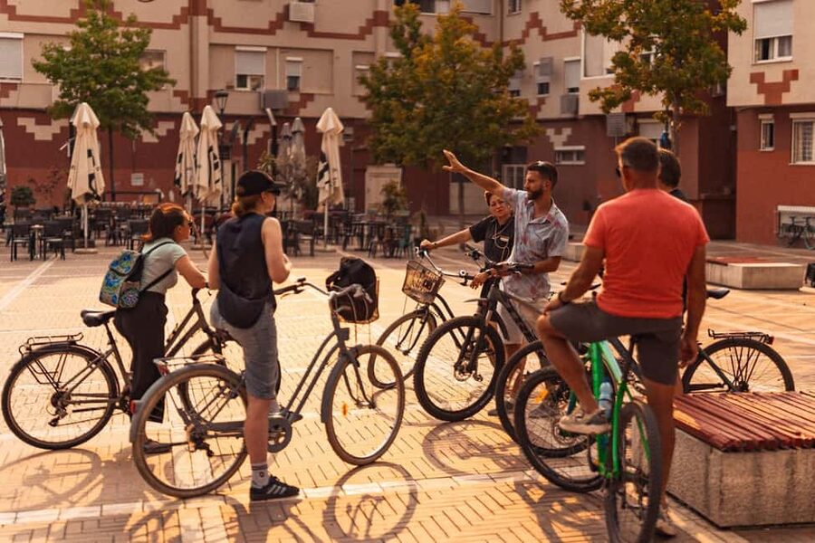 Bike Tour Tirana Highlights - Grand Lake Park: the long, shaded reset that makes the tour feel worth it