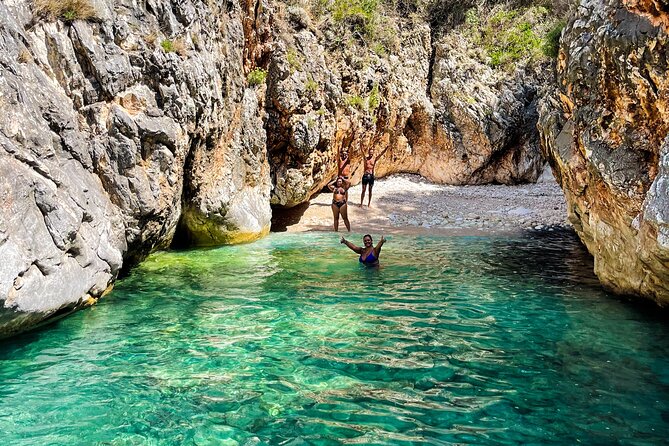 Blue Cave & Grama Bay Full Day Guided Boat Tour - Stop 2 and 3: Dafina Bay and Dafina Cave for Clear Water Swimming