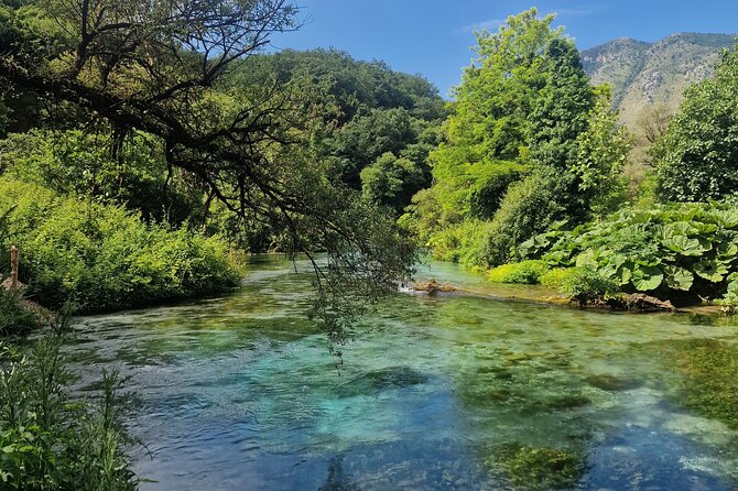 Blue Eye Kayak , Walking Tour & Lekursi Castle - What about meals, and how to plan your energy?