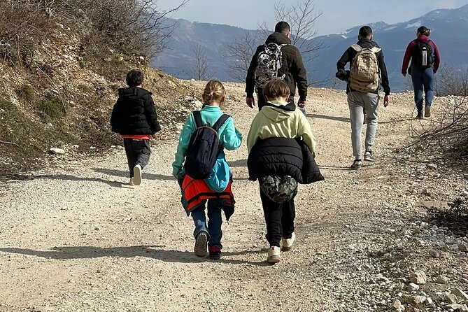 Bovilla lake Hiking Experience - The one thing that can spoil the day: punctuality and pickup accuracy