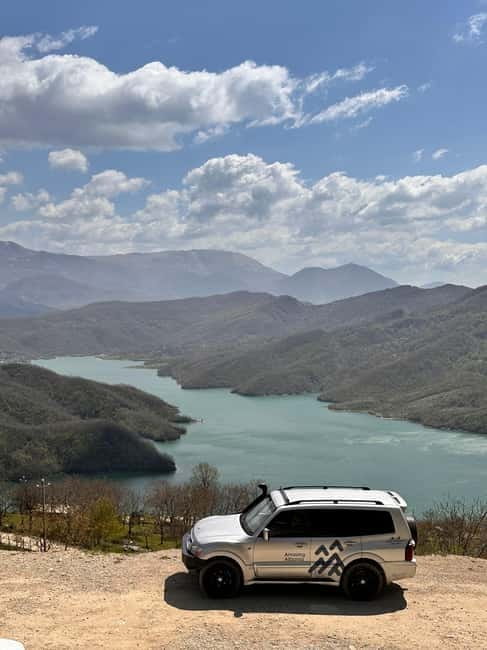 Bovilla Lake & Kruja Castle, Gamti Mnt Optn Hike by 4x4 SUV - The Mount Gamti hike: short, scenic, and very much about the balcony