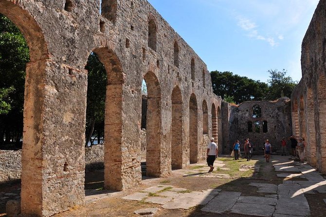 Butrint, Ksamil, Blue Eye, Lekuresi Castle. All-in-one daytrip. - Price and logistics: what this day trip really costs you