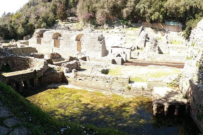 Butrint, Ksamil, Blue Eye, Lekuresi Castle. All-in-one daytrip. - Stop 4, Lekuresi Castle: Ottoman views and a short, sweet finish