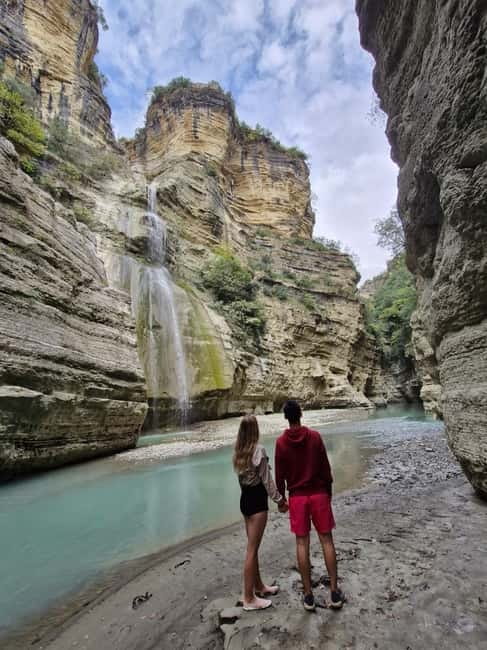 Canyon Hiking Tour Berat - The lunch stop at a local grill, and why it feels like a reward