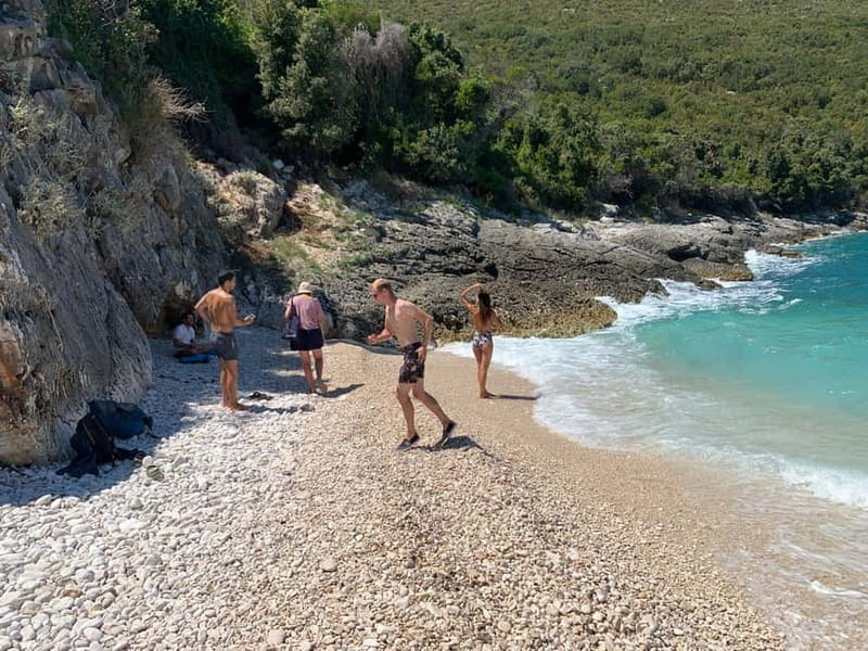 Clare: Sazan Island & Karaburun Speedboat Trip & Snorkeling - Drinks onboard, photos and video, and the guide’s role