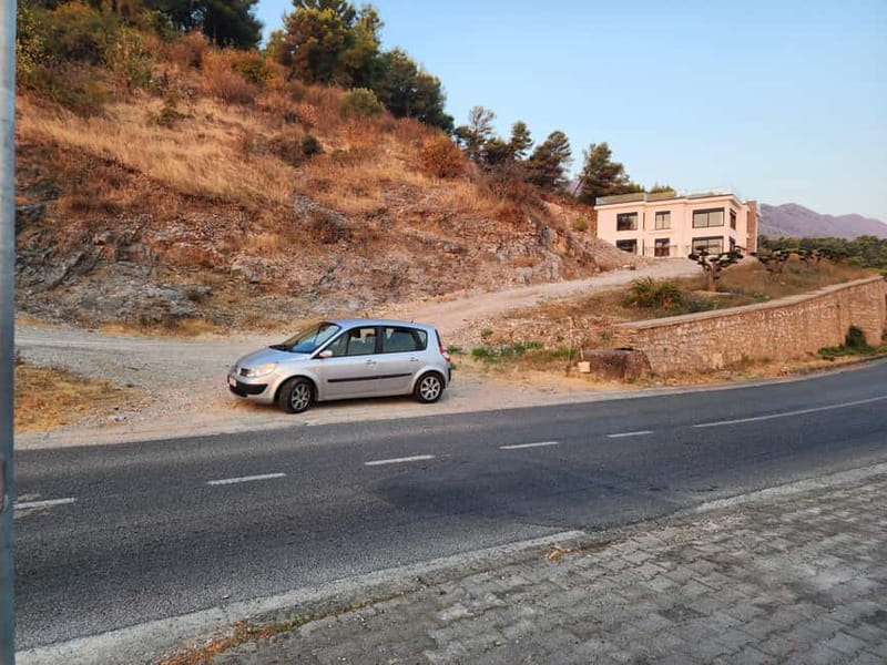 Drive & Discover: Shkodra City, Castle and Lake - Shkodër, Rozafa, and Lake Skadar in one tight 3.5-hour loop