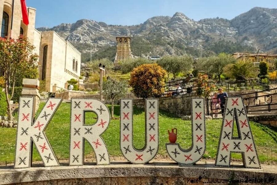 Durres/Golem: Kruja Castle & Bazaar with Traditional Lunch - Getting picked up in Durrës or Golem, then settling into the van ride