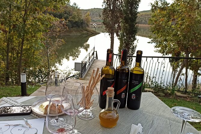 Durres & Wine Tasting Tour - Choosing the lunch-with-wine option (or skipping it)