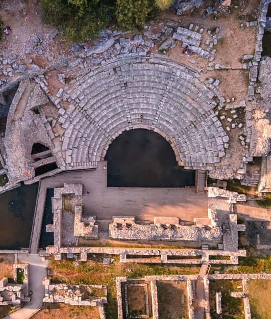 Exclusive Tour: Butrint UNESCO Site-Blue Eye-Lekuresi Castle - A day built around three big names in Albania