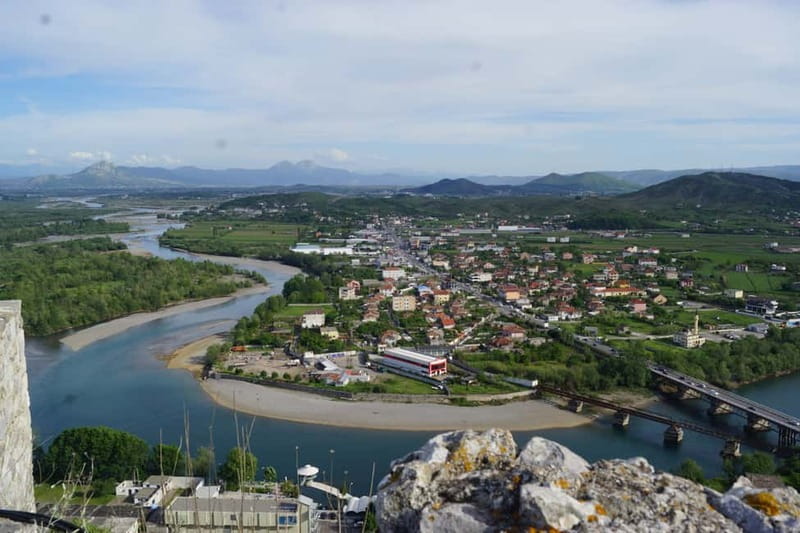 Fom Tirana: Day tour of Shkodra and Lezha (Scutari & Lisus) - Lake Skadar during lunch break: birds, history, and a border-scale view