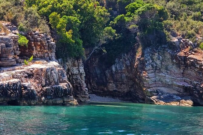 From Sarandë Boat Tour to Kroreza Beach with Snorkeling - Snorkeling Equipment and Life Jackets: How to Make It Comfortable