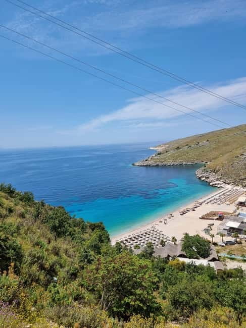 From Tirana or Durrës:Vlora, Llogara Park & Dhërmi beach day - The lunch situation, and how to avoid the hungry-travel spiral