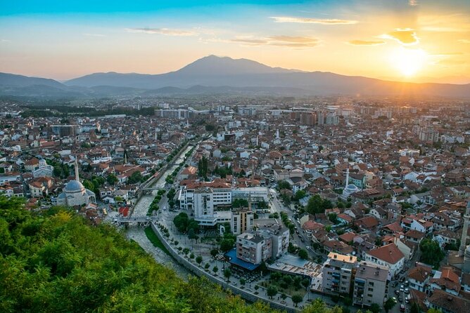 From Tirana: Visit Prizren city and Kukesi lake - Guide style and why it matters on a day like this