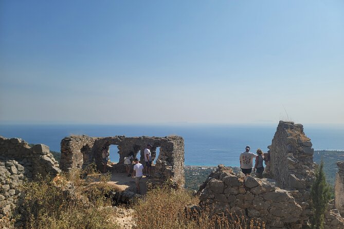From Vlora: Llogara, Porto Palermo & Himarë - Himara Castle: History, Sea Air, and Photo Spots in 40 Minutes