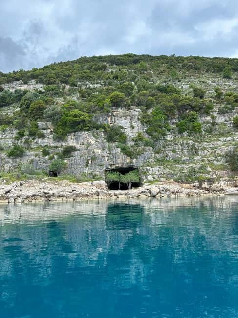 From Vlore: Haxhi Ali Cave & Karaburun Beach Speedboat Tour - Health and comfort: who this tour fits best, and who should skip it
