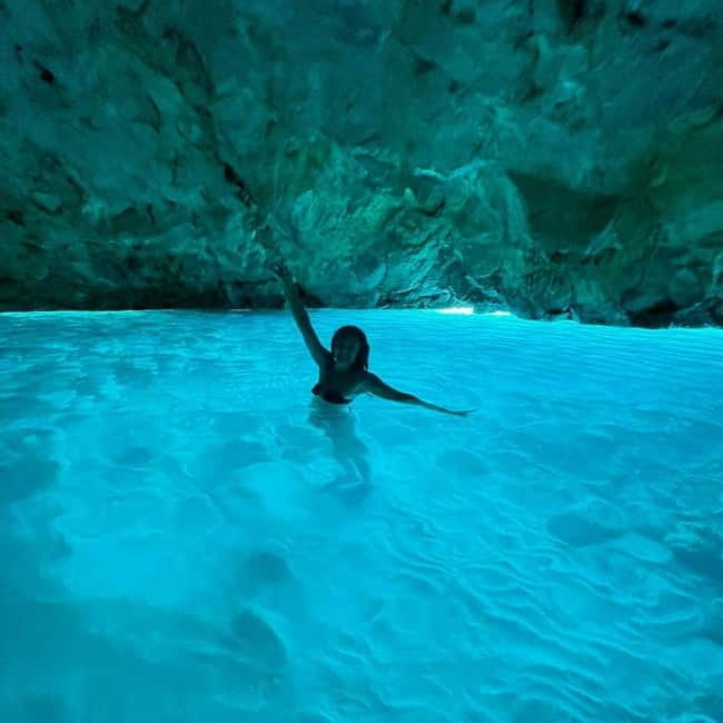 Grama Bay Speedboat Tour Vlore - Should you book the Grama Bay Speedboat Tour from Vlore?