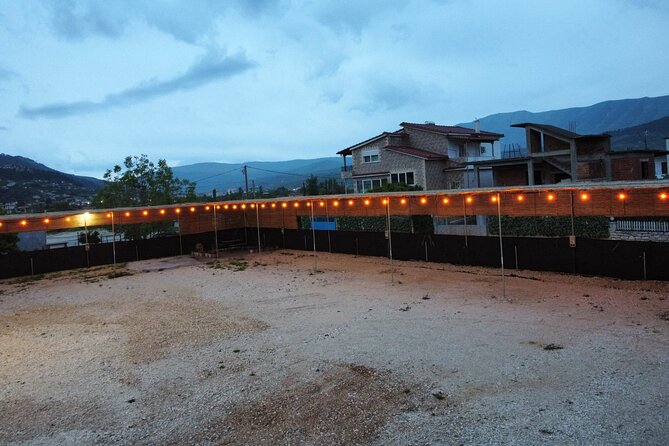 Happy Camping Berat - Charging plugs and the on-site bar for the real-world day