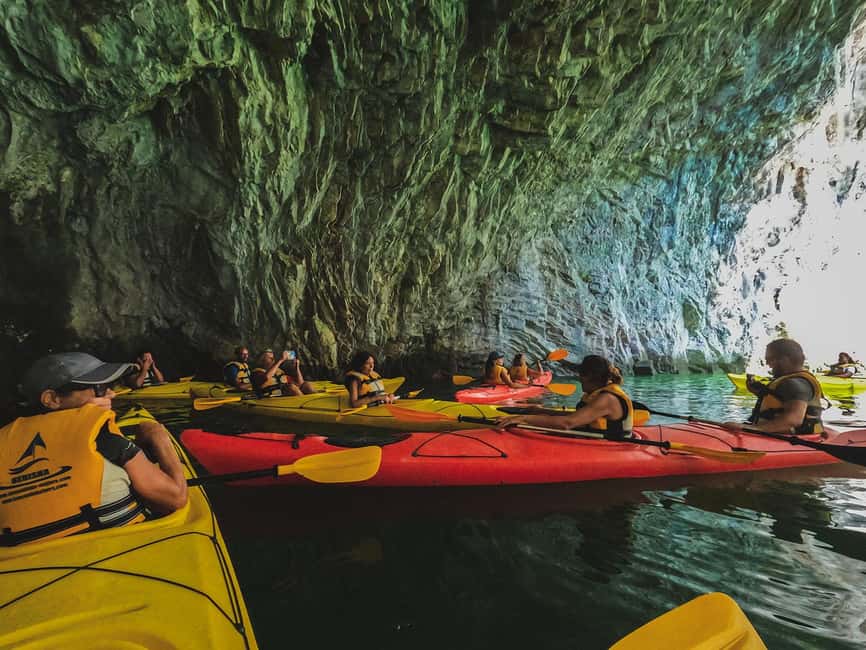 Kayak Tour on Komani Lake with Lunch - From Koman to 5-Stinet: how the day actually starts