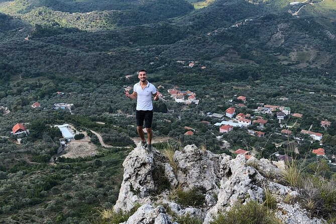 Kruja & Mount Sarisalltik including traditional lunch - Sari Salltik: holy water, the first mosque idea, and a calmer hour