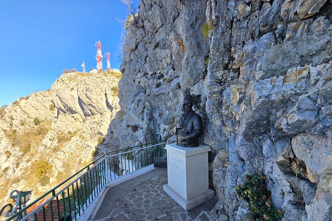 Kruja, Old Bazaar, Museum,Sari Saltik tour from Tirana - Stop 2: Old Bazaar time, lunch options, and gift hunting