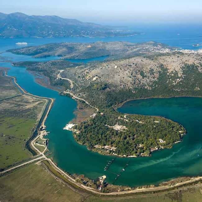 Lekuresi Castle-Ksamil-Butrint - Transport and timing: why the first pickup matters