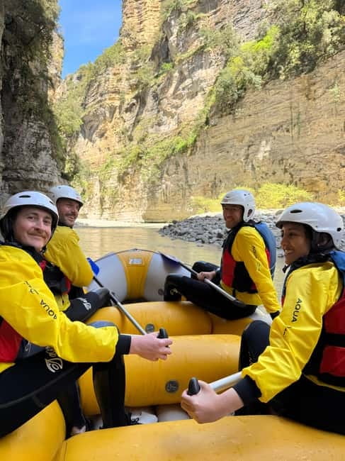 Osumi Canyon Swim, Float, Explore & Bogove Waterfall - Stop 2: Osumi Canyon, the river route that keeps moving