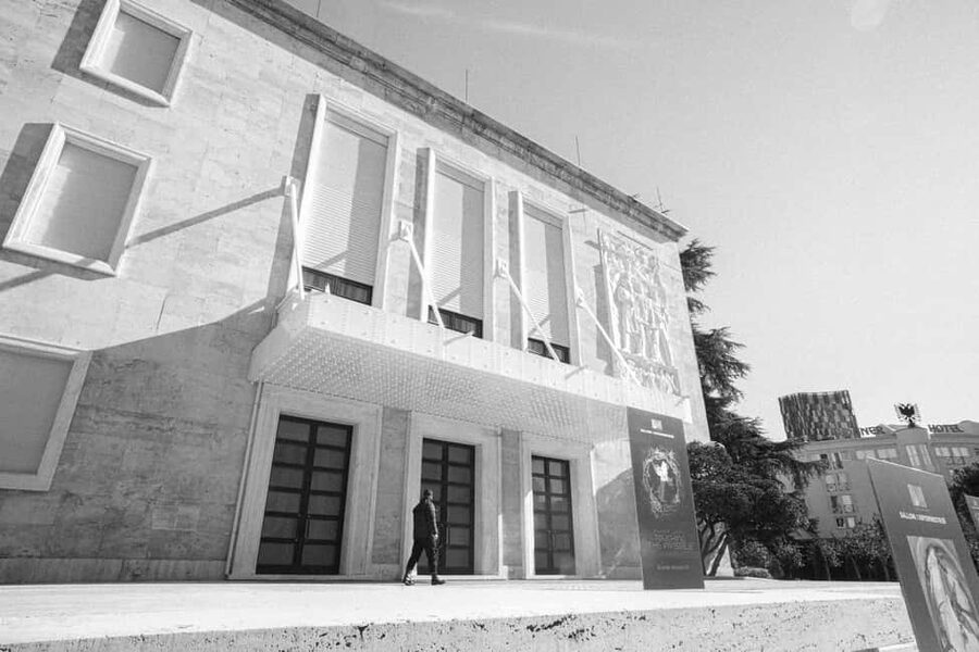 Personal photographer in Tirana (book a day in advance!) - City guide included, without turning it into homework