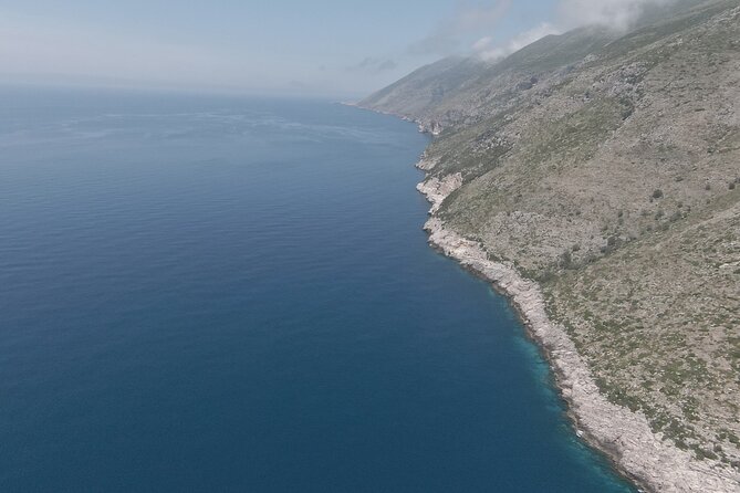 Private 6 H Boat Dafina Bay & Bear's Bay - Stop 5: Dafina Beach and the Dafina Cave beach, reached about 30 meters from shore