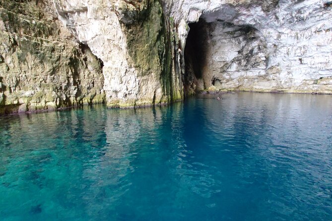 Private Full Day Boat Expedition to Grama Bay - The 8-hour rhythm, with pickup that sets you up for a smooth day