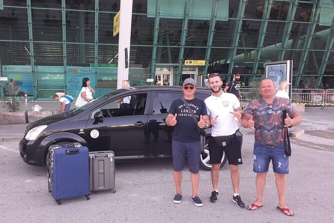 Private Transfers from Tirana International Airport to Sarandë - Practical tips so your driver finds you quickly