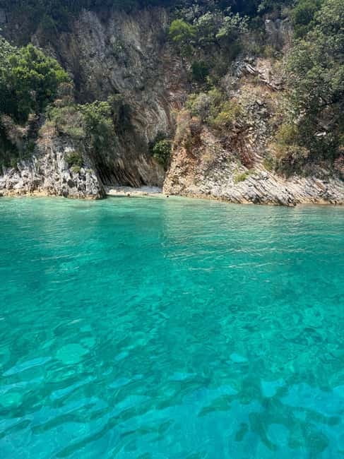 Saranda: Boat tour to 7 destinations end snorkeling - Krorez Island, 2 to 3 Hours to Swim, Eat, and Explore