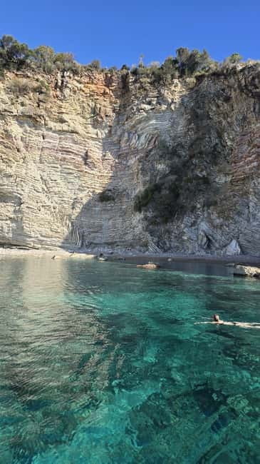 Saranda:Boat Tour to Kroreza with snorkelling,&umbrellas - Key things to know before you go