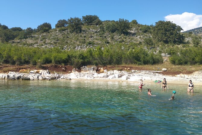 Saranda Boat Tours Discover 6 breathtaking destinations in a day - What the boat setup means for your comfort and snacks