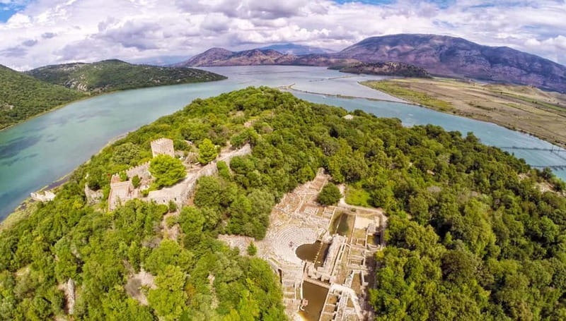 Saranda: Butrint, Blue Eye, Ksamil and Lekuresi Castle Tour - Guides, humor, and why it changes the whole day