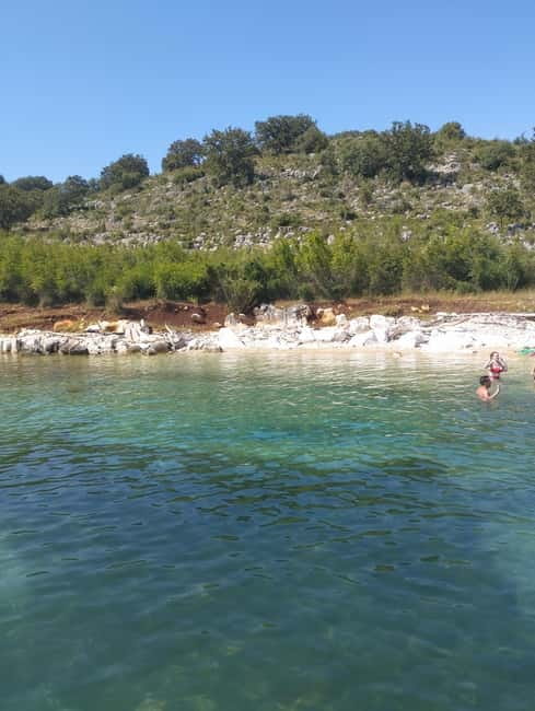 Saranda: Private Boat Tour with Swimming and Beach Time - What to bring for Krorez and the other bays