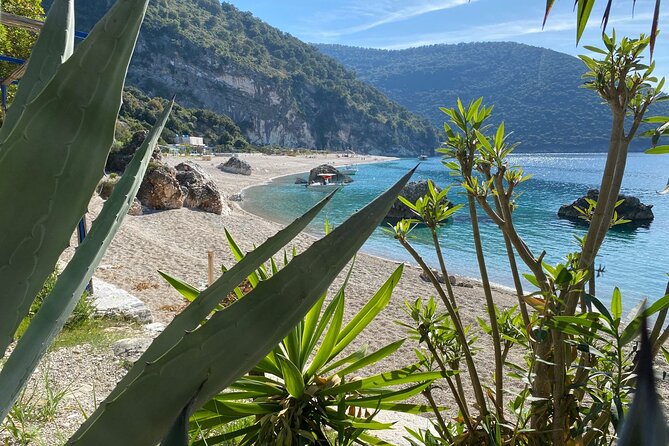 Saranda Sea Adventure: 6 Stops + Drink & Snorkel Fun - Meeting point in North Sarandë: simple wayfinding