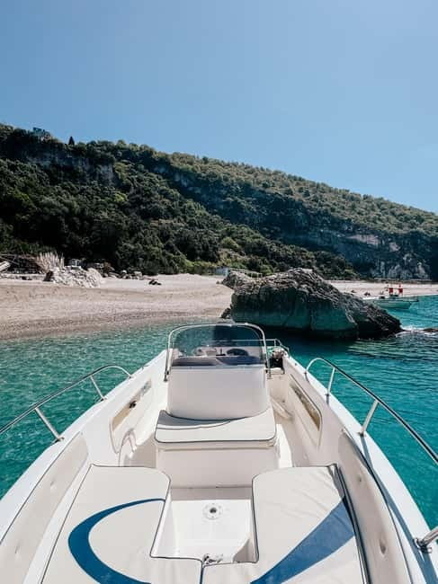 Sarandë: Boat Tour Turtle Cave Kakome & Krorez Snorkeling - Kakome Beach: the quiet-water stop you remember later