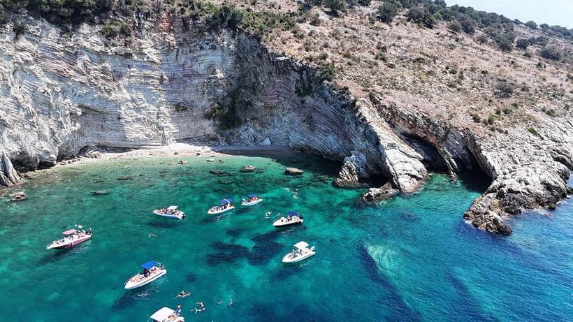 Sarandë: Boat Tour Turtle Cave Kakome & Krorez Snorkeling - Snorkel gear, Bluetooth music, and comfort you notice