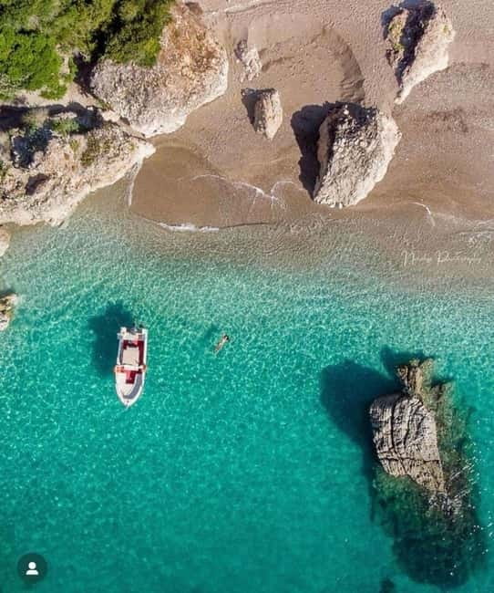 Sarandë:Krorez Boat Tour with Free Umbrella&Snorkelling mask - Your route along Sarandë’s north coast: beaches, caves, and quick swims