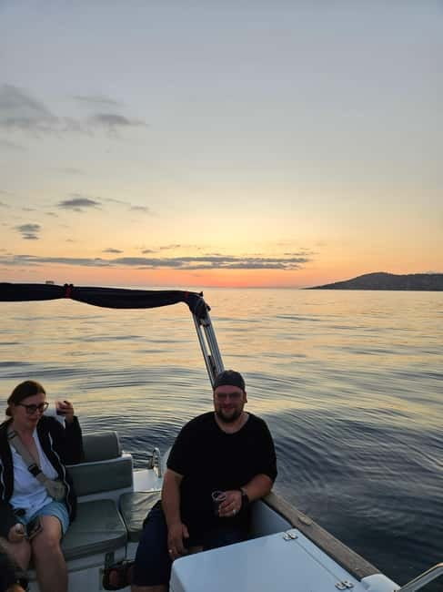 Sarandë: Sunset boat tour with local wine - Price and Value Check: Is $35 Reasonable for a 90-Minute Sunset?