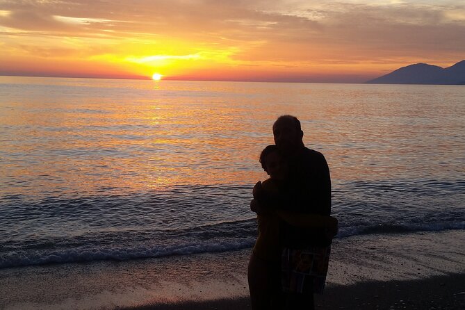 Sarandë Velvet Horizons: A Dreamlike Sunset Cruise - Where you start in Sarandë, and what to do when you arrive