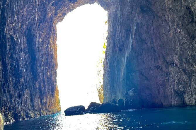 Speed Boat Trip to Sazan Island, Haxhi Ali Cave and Karaburun - Meeting point and the small logistics that can change your day