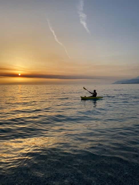 Sunset kayak/Sup tour - Lukova tiny caves and Secret beaches - From Shpella Lukova Beach to the First Paddle: How the Tour Starts