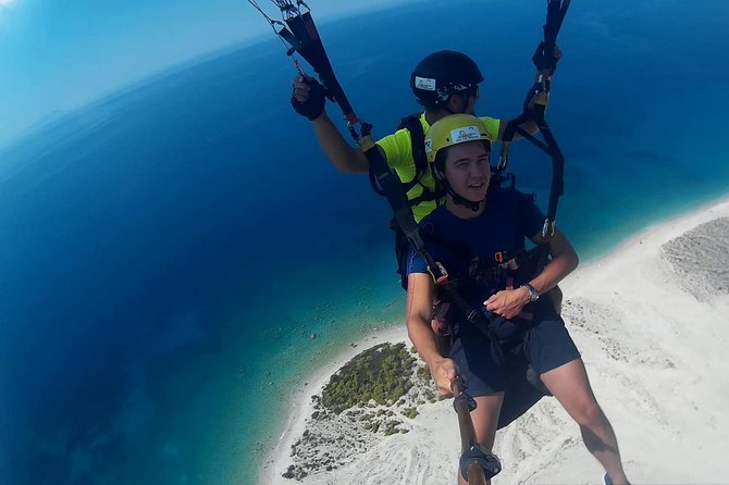 Tandem paragliding Albania (Llogara) - How the day runs: pickup, meeting point, and the simple flow