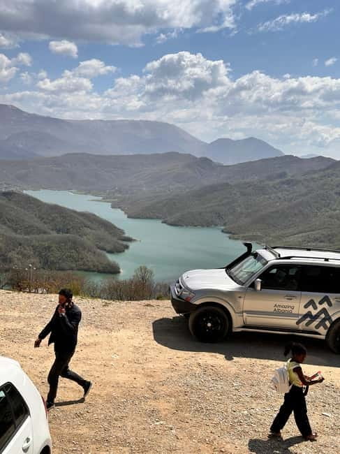 Tirana/Durres: Bovilla Lake and Mt. Gamti Off-Road 4x4 Tour - The off-road SUV ride: part thrill, part practical choice